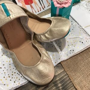 Tieks size 8 limited edition champagne EUC